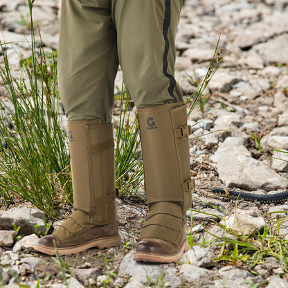 Gonex Snake Gaiters, Waterproof Snake Bite Protection for Women Men, Adjustable Boot Cover Gaiters for Hiking Hunting